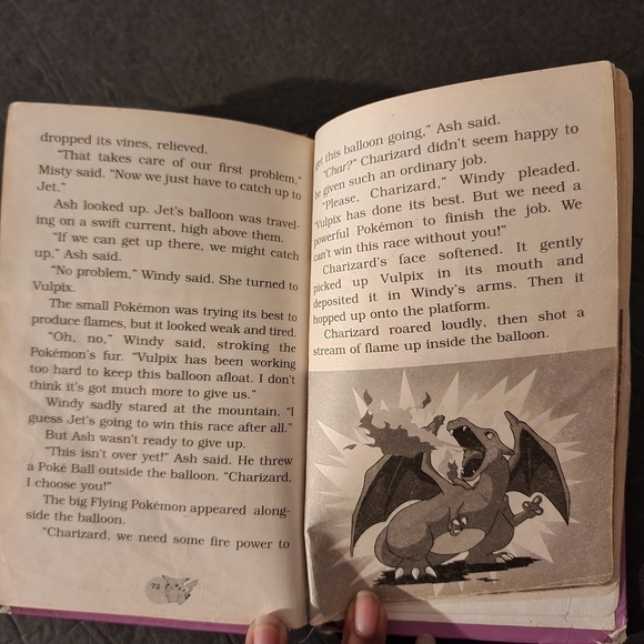 Pokemon Race To Danger Book Hard Cover Vintage (Outer Cover Damage) - Picture 9 of 11